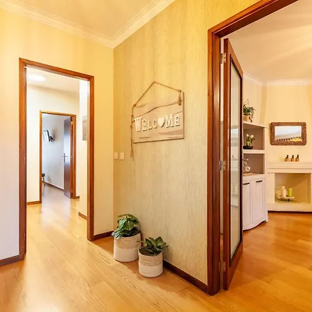 Hibiscos - Minho's Guest Daire Braga