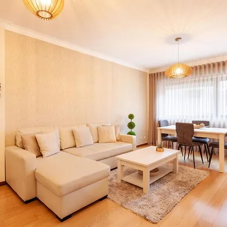 Hibiscos - Minho's Guest * Braga