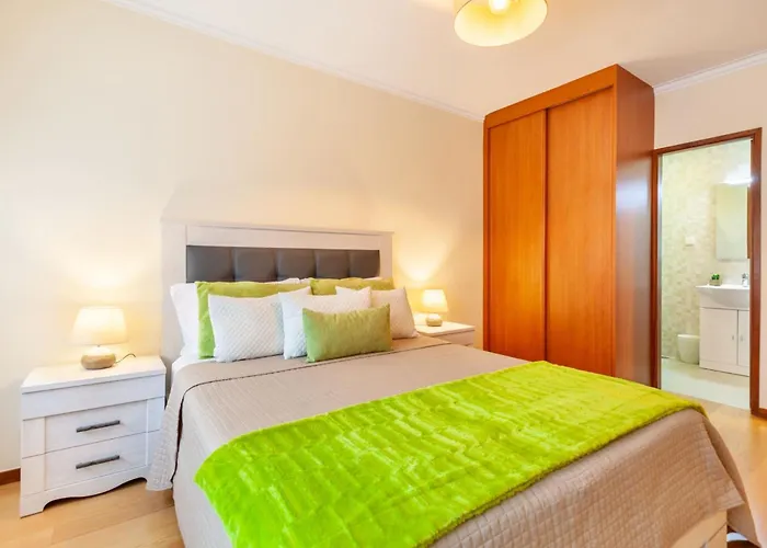 Apartament Hibiscos - Minho's Guest *