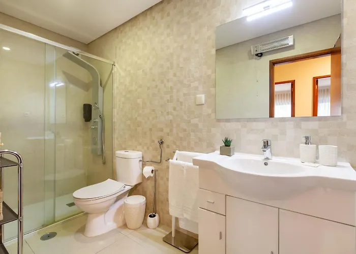 Hibiscos - Minho's Guest