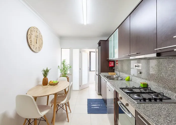 Hibiscos - Minho's Guest * Braga