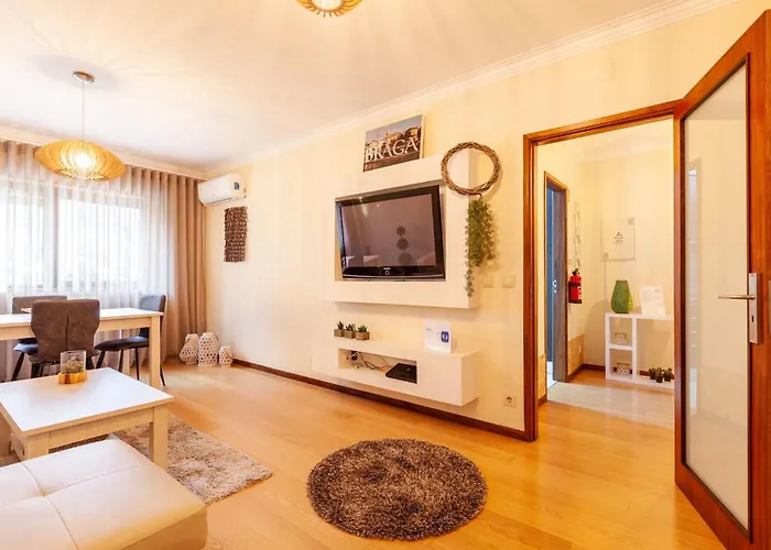 Hibiscos - Minho's Guest *